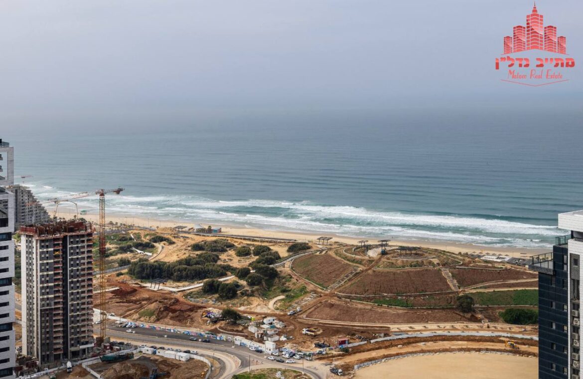 דירה בקומה 39 עם נוף פתוח ומרהיב לים ולתל אביב להשכרה במגדל Eden Tower, פארק הים — בת ים