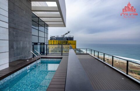 להשכרה – פנטהאוז עם בריכה במגדל Eden Tower, בת ים, עם נוף לים