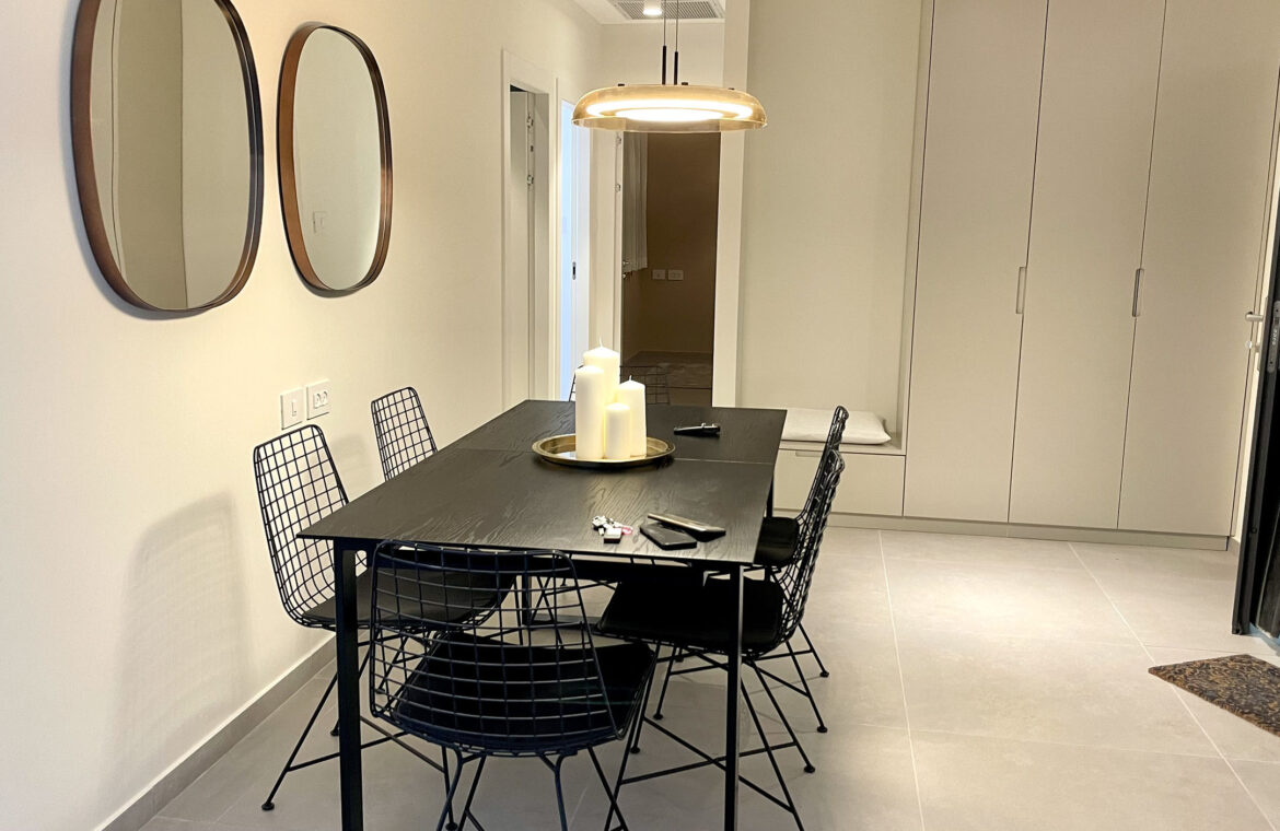 На продажу 5-комнатная квартира на 18 этаже в проекте Eden Tower в Бат-Яме