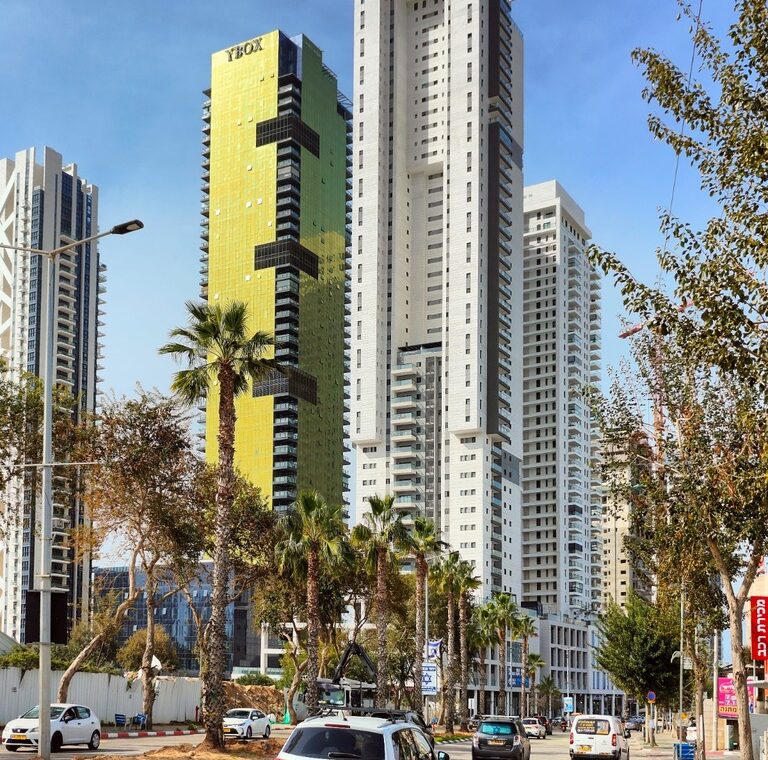 להשכרה דירה 5 חדרים, בקומה 18, בפרויקט Eden Tower בבת ים, פארק הים