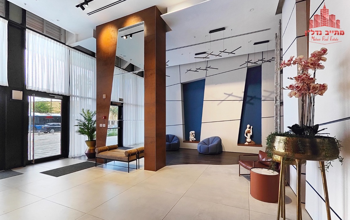 להשכרה דירה 5 חדרים, בקומה 18, בפרויקט Eden Tower בבת ים, פארק הים