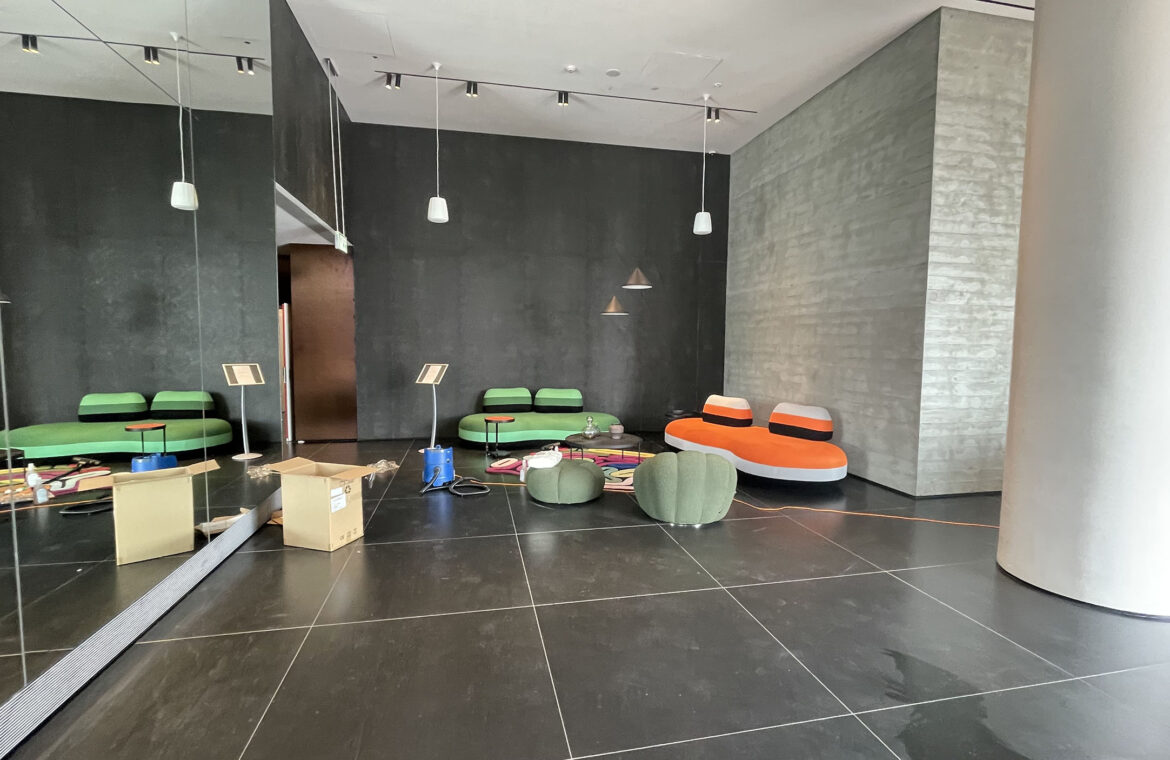 להשכרה דירת יוקרה 4 חדרים LIGHTHOUSE YBOX