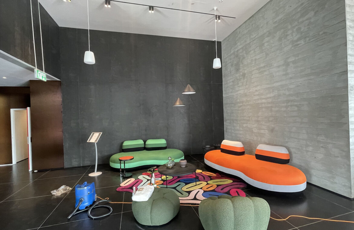 להשכרה דירת יוקרה 4 חדרים LIGHTHOUSE YBOX