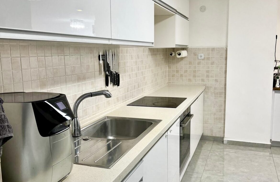 למכירה דירת 3.5 חדרים, ראשון לציון, גני ראשון