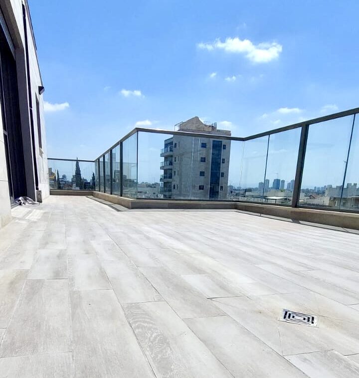 מיני פנטהאוז 5 חדרים, ראשון לציון — להשכרה