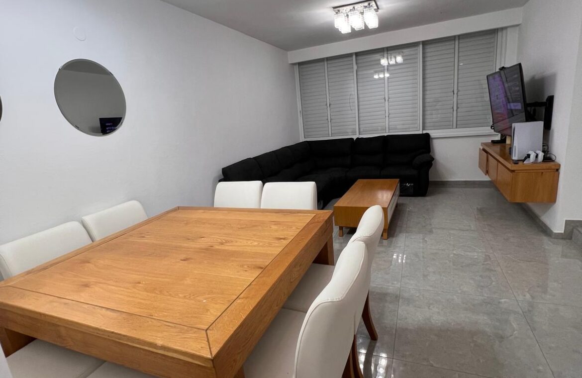 למכירה דירת 3.5 חדרים, ראשון לציון, גני ראשון