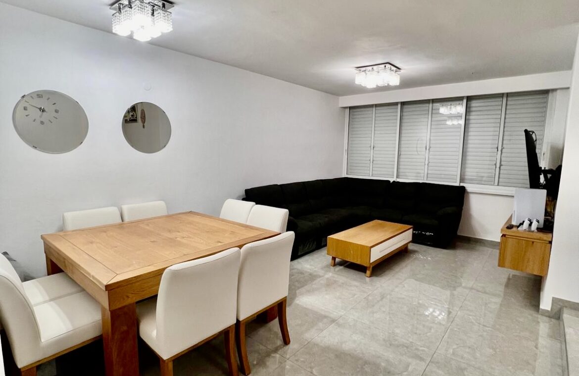 למכירה דירת 3.5 חדרים, ראשון לציון, גני ראשון