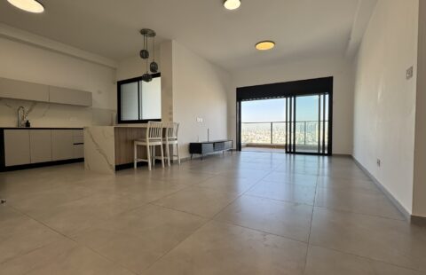 Аренда, 4 комнаты, 19 этаж, Eden Tower — Парк ха-Ям, Бат-Ям