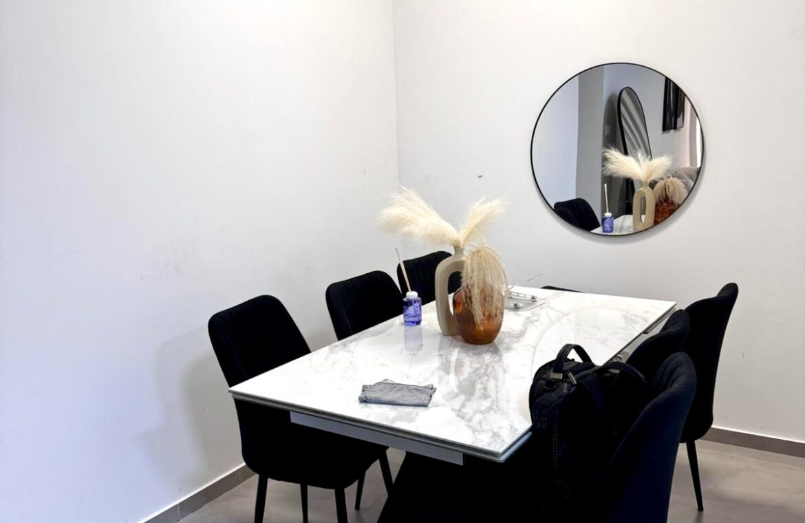 להשכרה - 4 חדרים, Eden Tower, פארק הים, בת ים