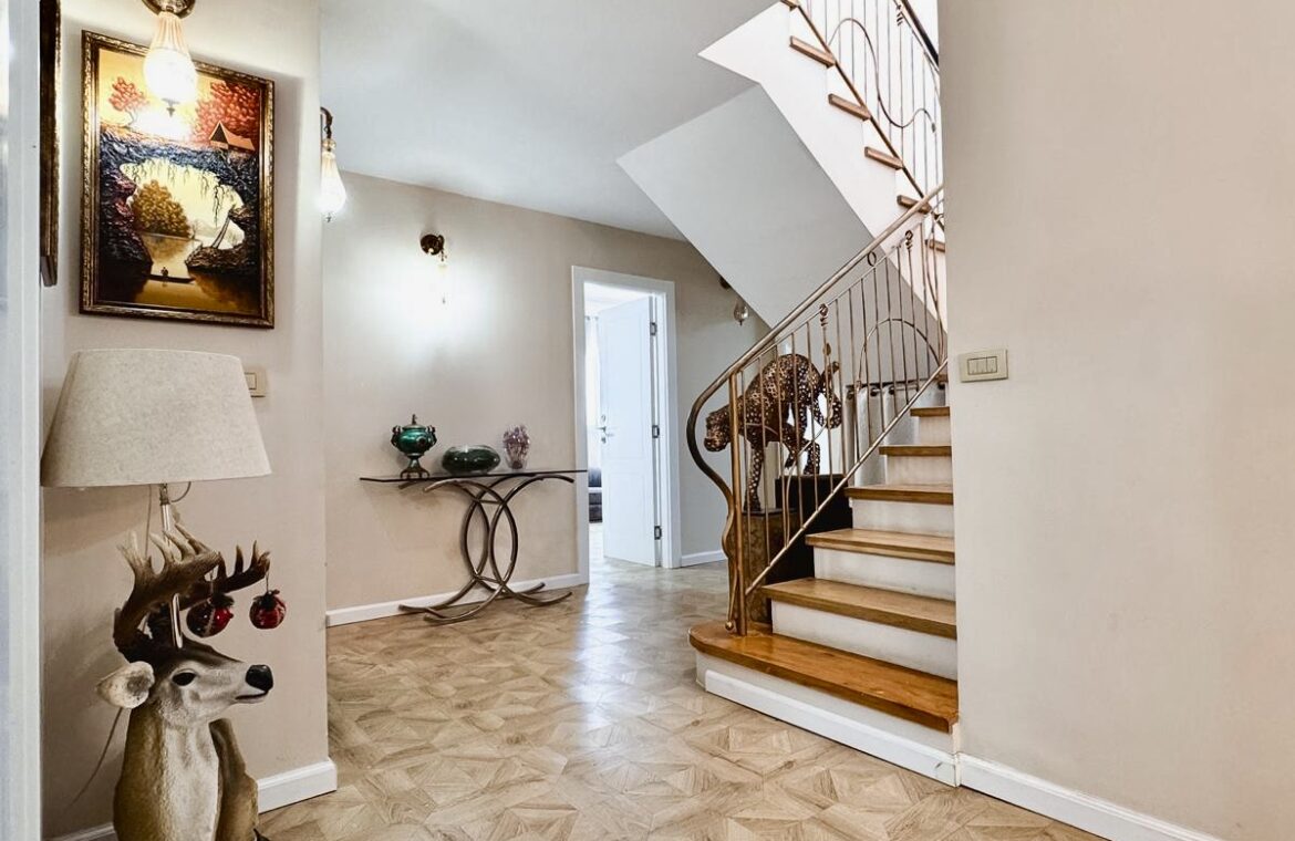 Аренда - 5 комнат, дуплекс-пентхаус, Ришон ле-Цион