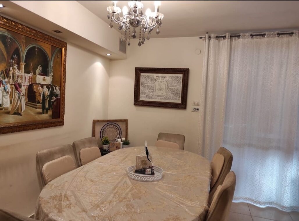 למכירה: קוטג׳ פינתי 5 חדרים, מישור הנוף, ראשון לציון