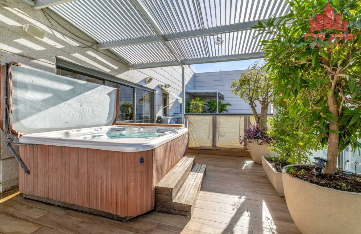 Luxury Smart Penthouse for Sale in Israel Real Estate