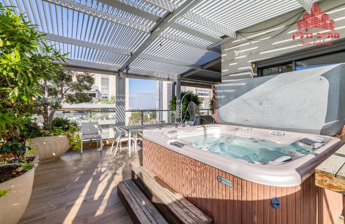 Luxury Smart Penthouse for Sale in Israel Real Estate