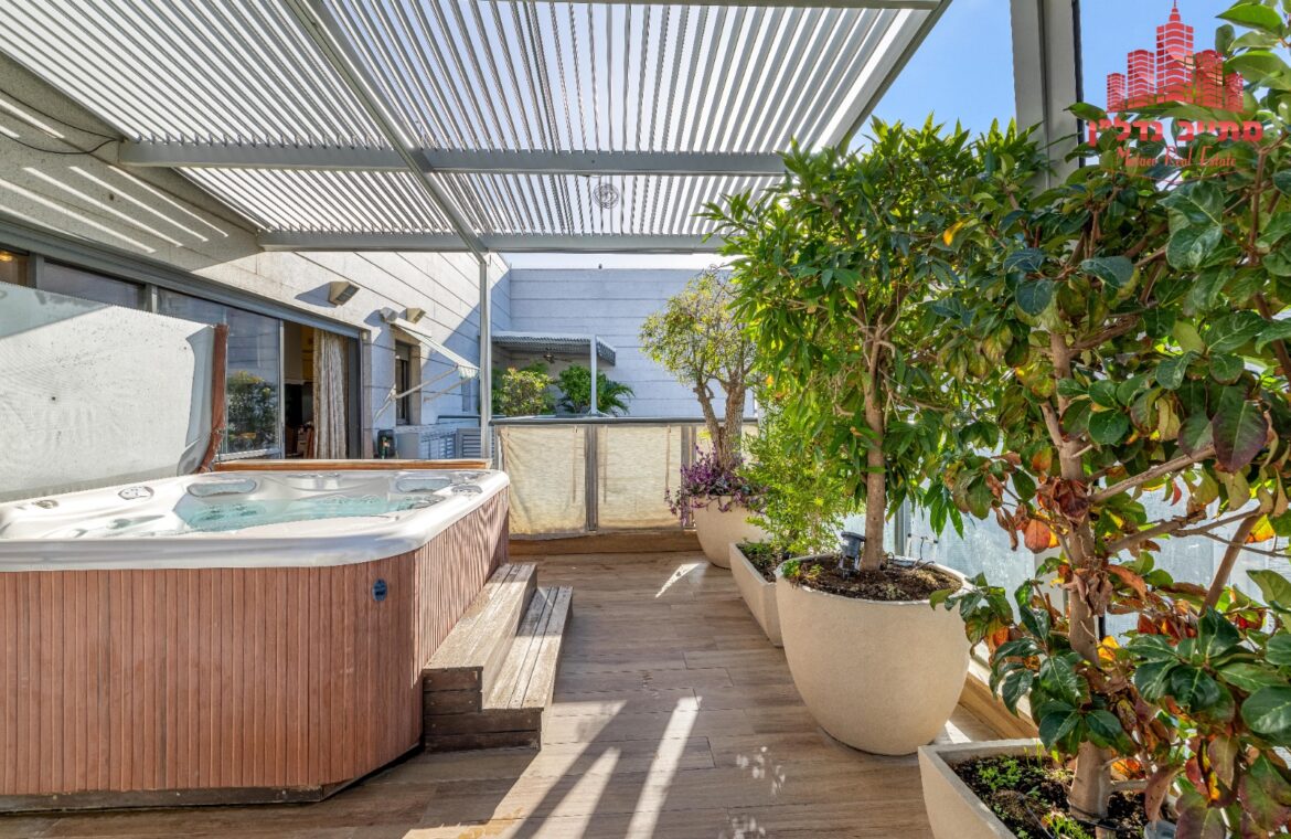 Luxury Smart Penthouse for Sale in Israel Real Estate