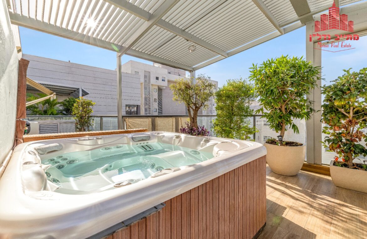 Luxury Smart Penthouse for Sale in Israel Real Estate