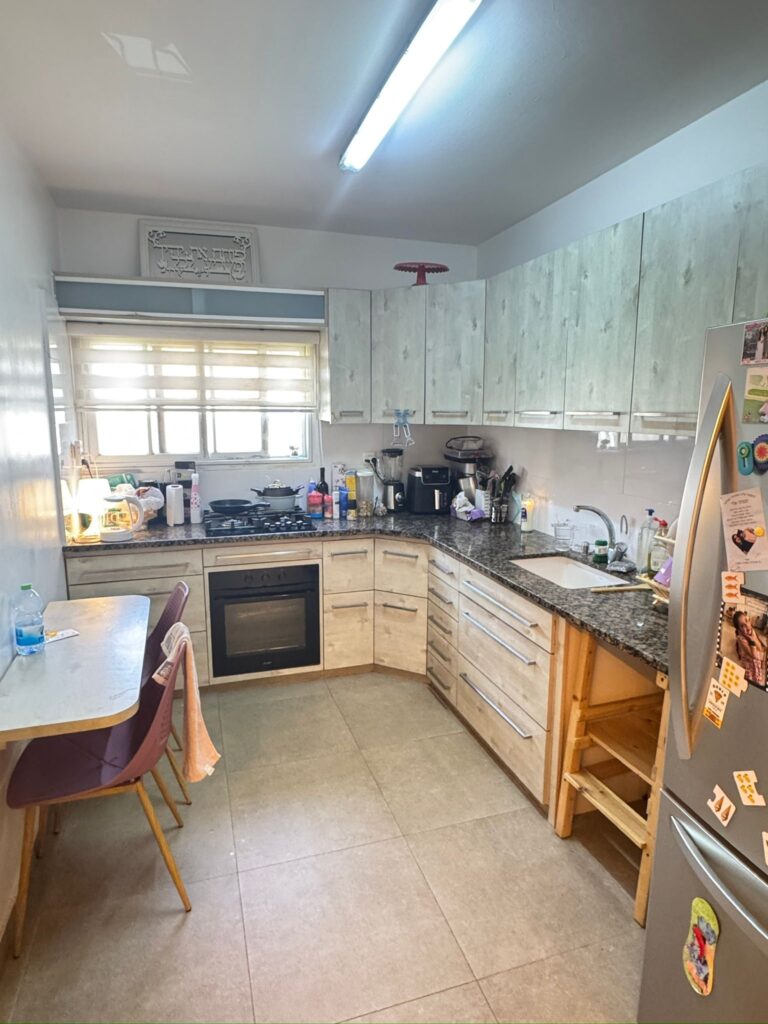 למכירה: דירה 4.5 חדרים, שכונת גני ראשון, ראשון לציון